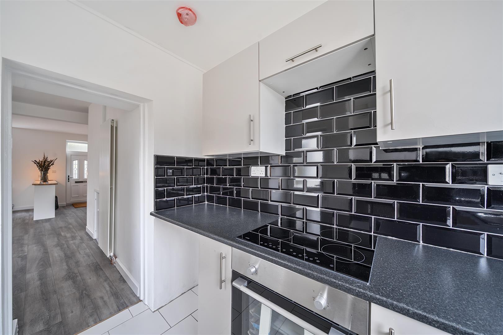 Clydach Road, Morriston, Swansea, SA6 6QB